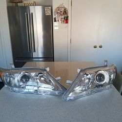 2010-2011 Toyota Camry New Headlamps Headlights New $300 - 1st $150 Pair Brand New Halogen Headlamps 