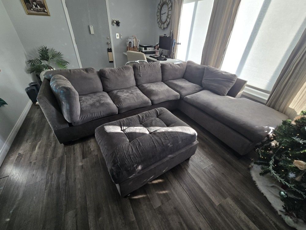 Secrional Sofa And Ottoman