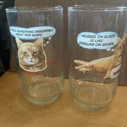 Set Of Two   Morris Cats glasses 