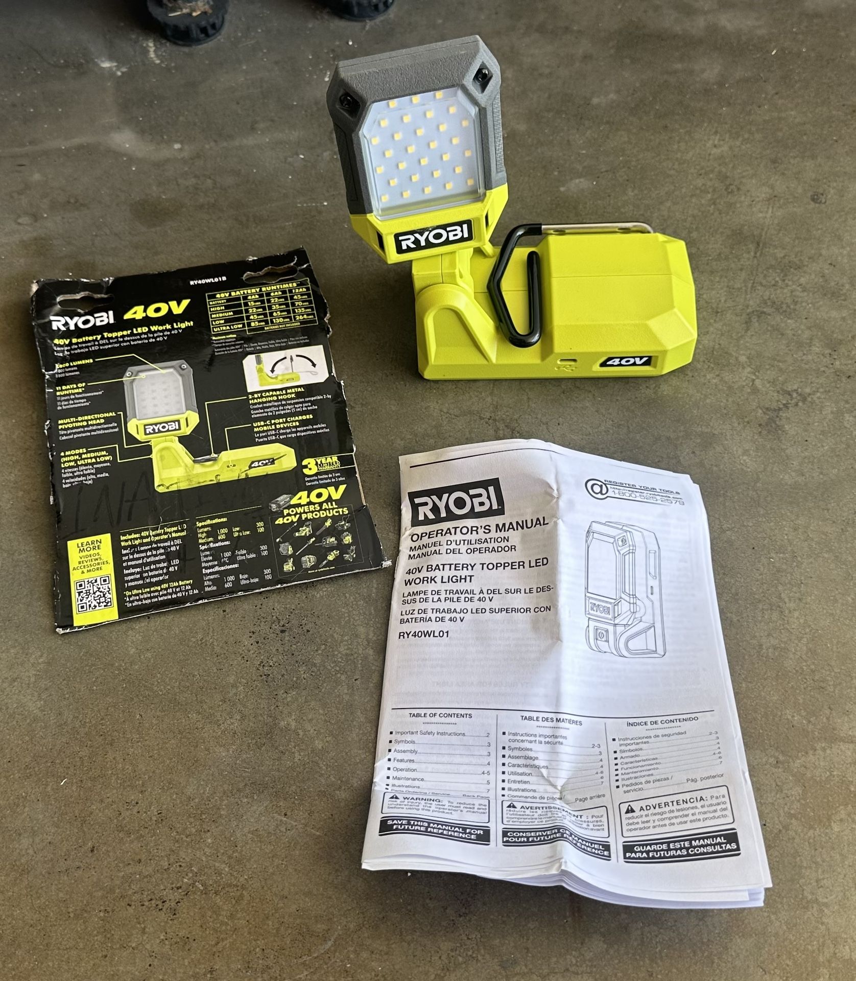 Ryobi 40v Battery Topper 1,000 Lumens LED Work Light/brand New