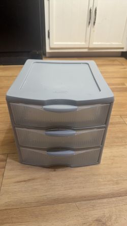 Sterilite, 3 Drawer Clear Storage Bin, Desktop Drawer Storage