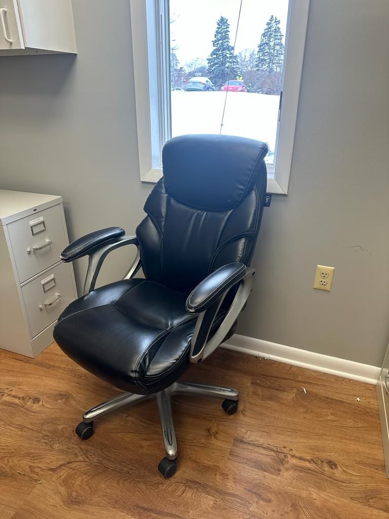 Executive chair