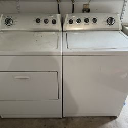 Whirlpool washer and dryer set