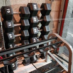 75s To 100s Set. Hex Dumbbells 
( 1050 POUNDS TOTAL)
Rack Doesn't Included 

Delivery for extra

NOT SOLD SEPARATELY 