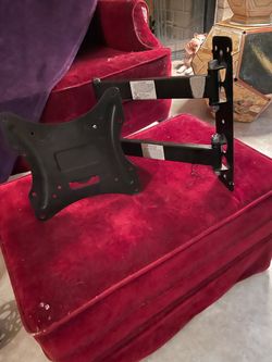 TV wall mount