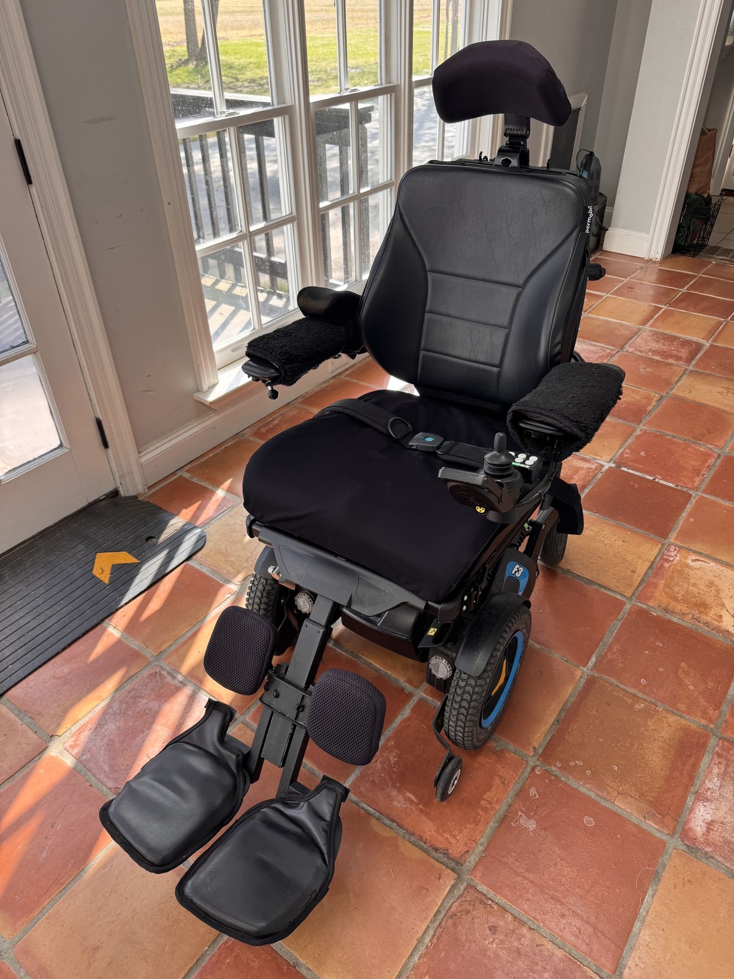 Electric Wheelchair