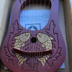 10 String Harp Fish Design
