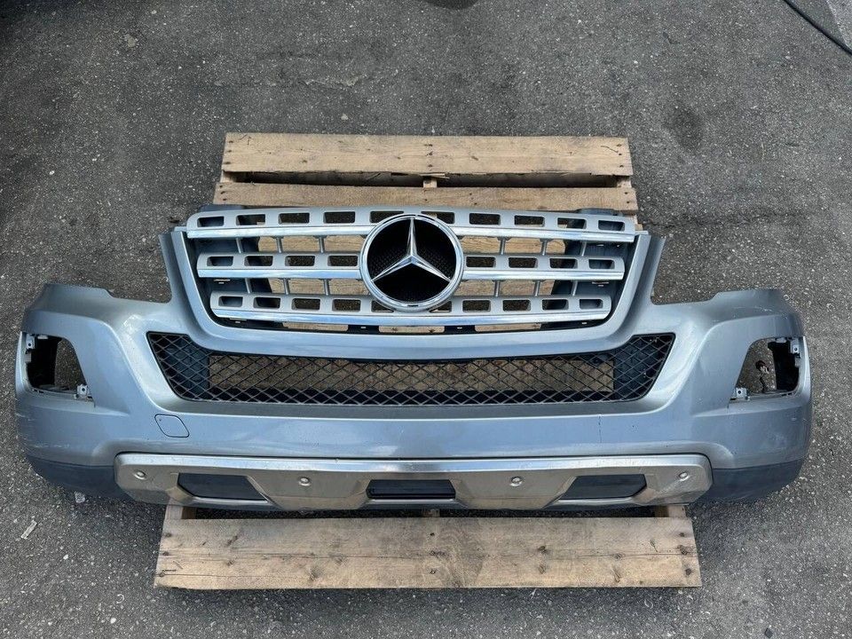 08-11 MERCEDES W164 ML450 ML350 ML500 FRONT BUMPER COVER GRILL ASSEMBLY OEM
