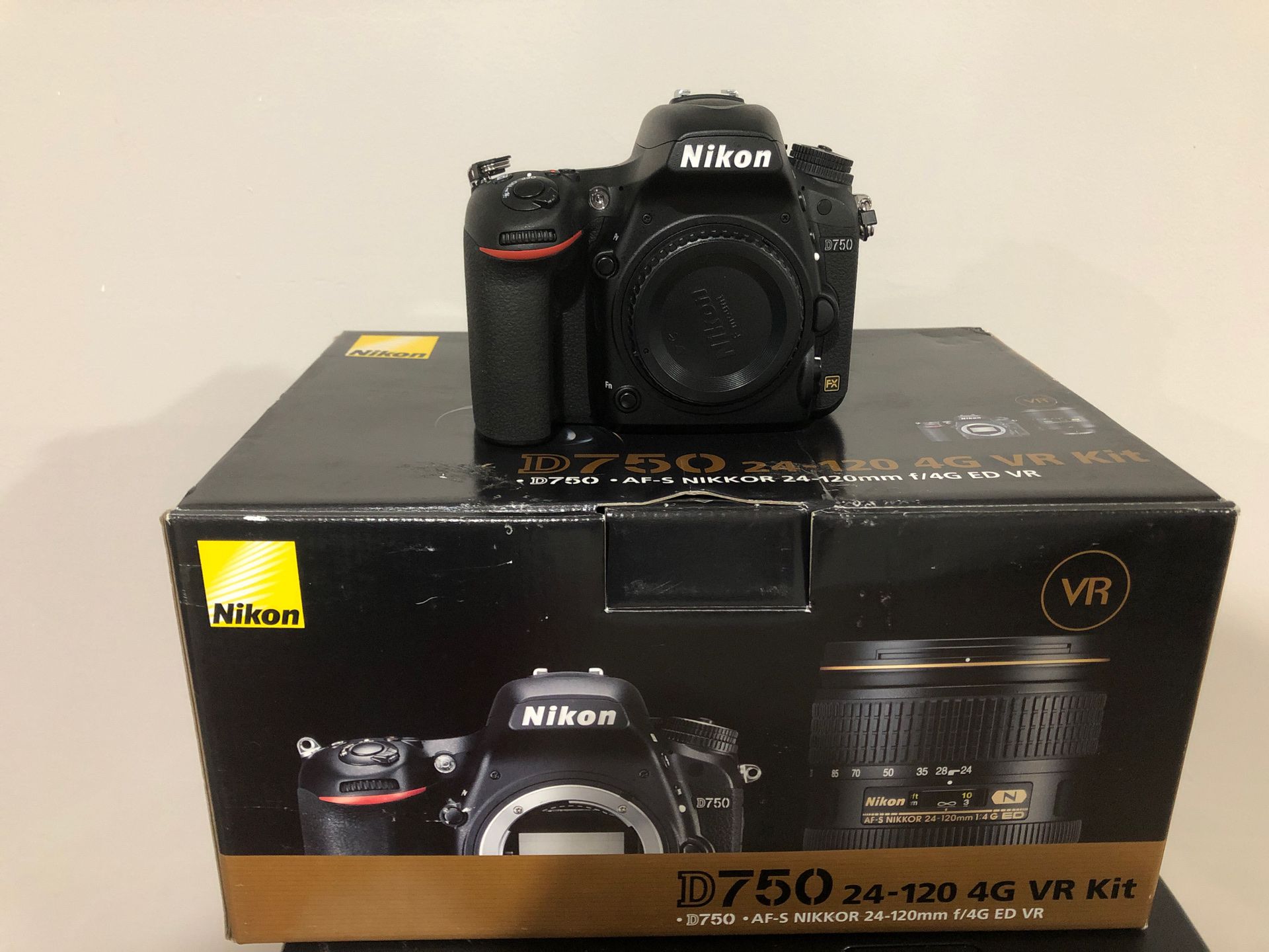 Nikon D750 Camera(body only)