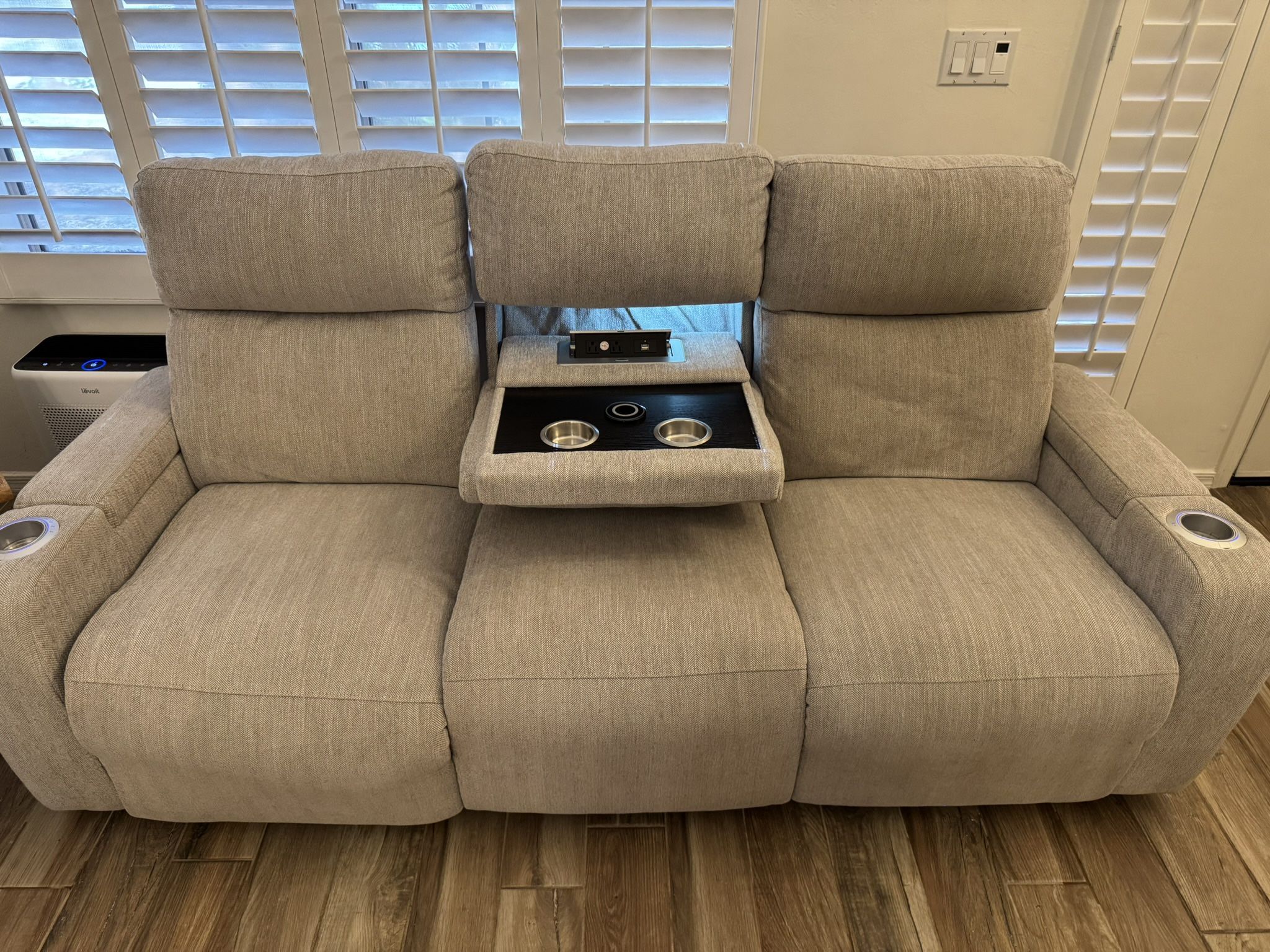 Couch in Perfect Condition - VALUE ($2k)