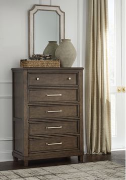 5 Drawer Chest (Presidents Day Sale)