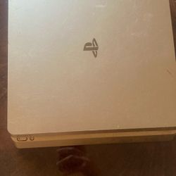 PS4 Slim Gold