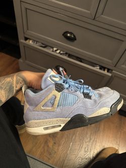 Jordan 4 University 10.5