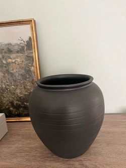 Black vase