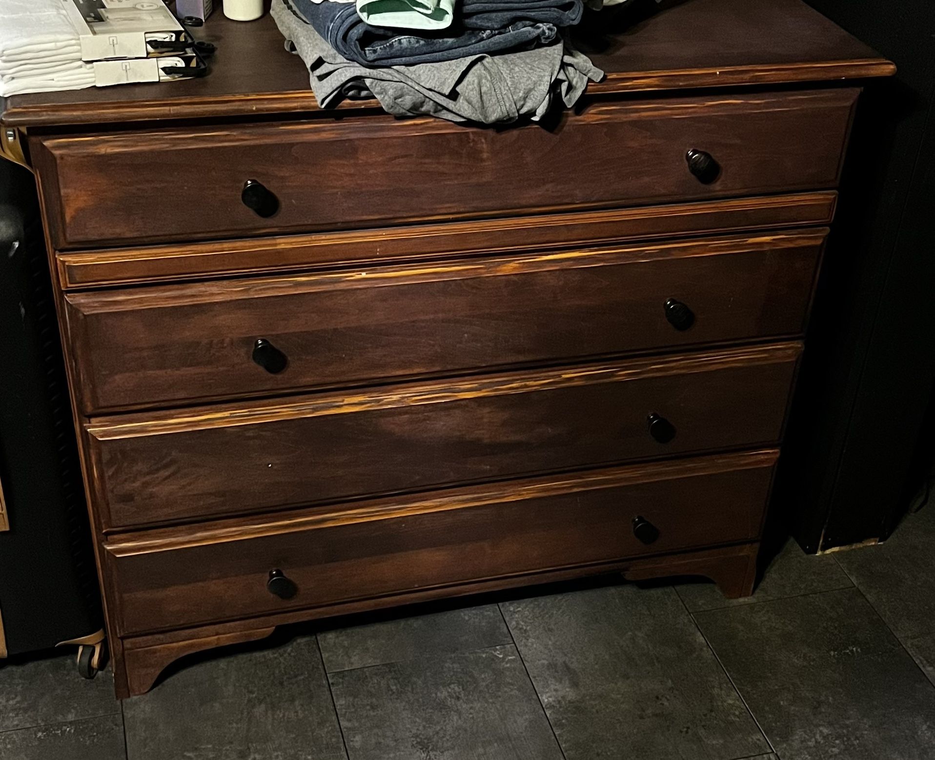 Wooden dresser 4 Foot Wide