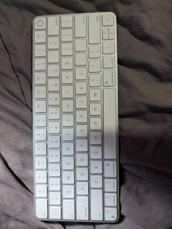 Apple Magic Keyboard