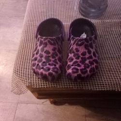 Crocs Brand New Size 6
