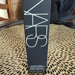 Nars Makeup Foundation 