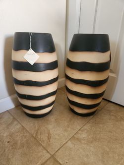 Home decor two vases
