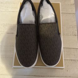 Michaels Kors Keaton Slip On
