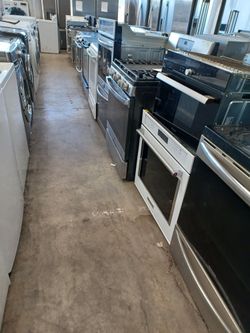 STOVES ELECTRIC,GAS AND DUAL ON SALE