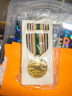 Genuine service medal