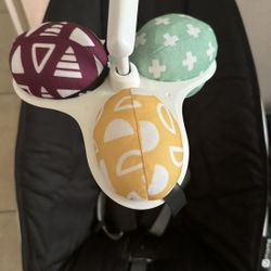 4Moms MamaRoo Baby Swing