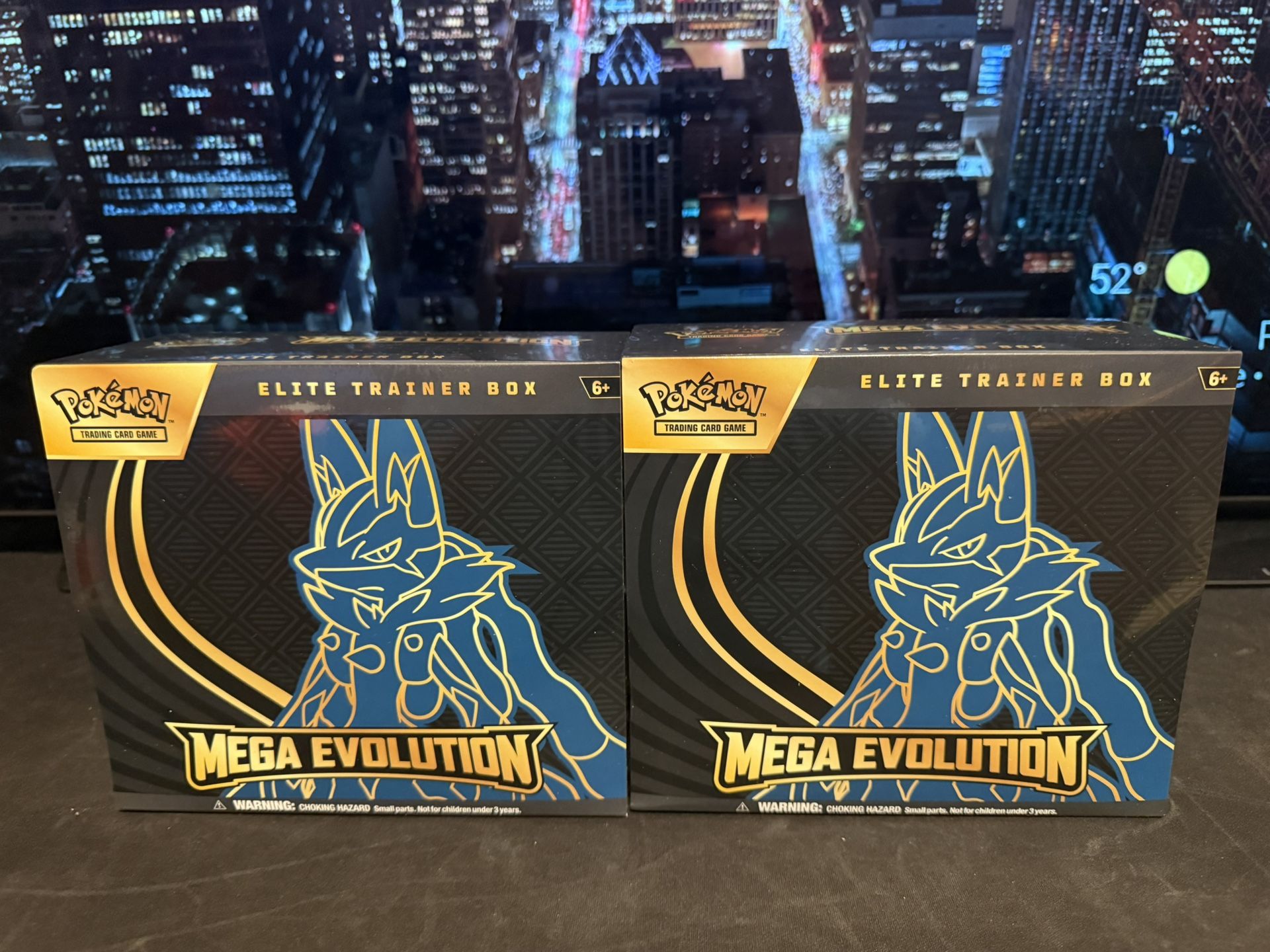Mega Evolution Lucario Elite Trainer Box (etb)