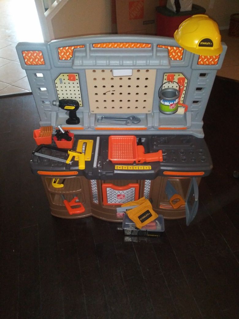 Childs Tool Bench