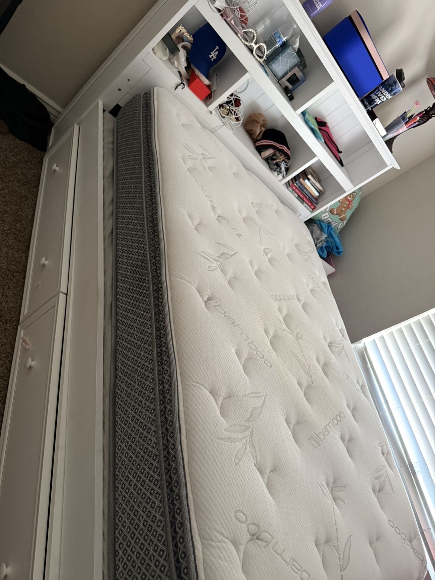 Full Bed Mattress And Box Spring