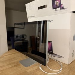 Momitor Apple LED Cinema Thunderbolt Display 27 Inch (Renewed)
