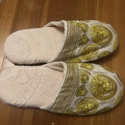 Women’s Versace Barocco Slipper In Pink. Size: L purchased from Nordstrom Rack