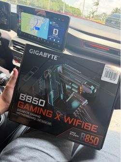 MOTHERBOARD