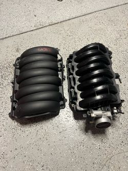 Chevy / GMC Intake Manifold and Throttle Body