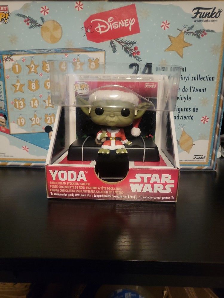 Funko Stocking Hanger Yoda