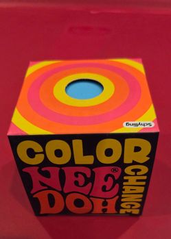 NEEDOH Color Change Ball, Blue, VHTF