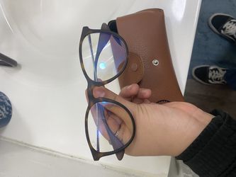 women blue light raybans 