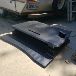 Desk Top Lift