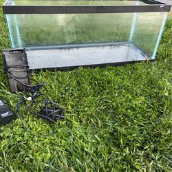 8 and 20 gallon fish tanks