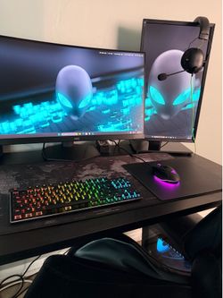 PC gaming Alienware R13