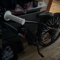 Needs New Front Brake Back Tire Popped. Will Give You The Tube For The Tire.