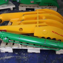 Excavator Caterpillar Cat 320 / 325 Hydraulic Thumb or Similar Machine