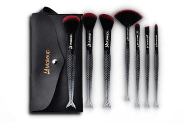 7pcs mermaid makeup brushes set with cosmetic pouch