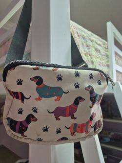 Dachshund print fanny pack