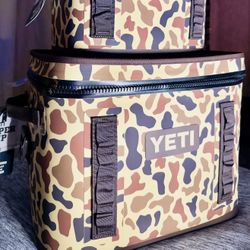 Yeti Solf Cooler Hopper Flip Size 18 + Size 8 Wetlands Camo