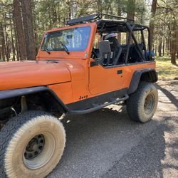 1992 Jeep Wrangler YJ — 4.0L — Manual — Built Trail Jeep — Salvage Title