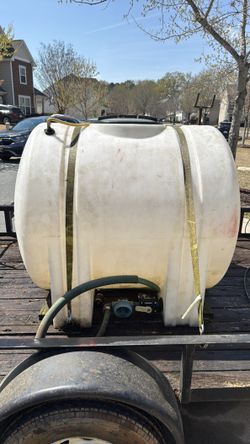 335 gallon pressure washing liquid tank.