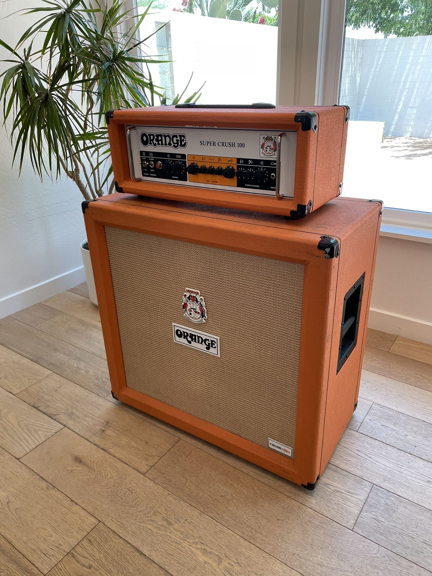 Orange Amp Crush 100 Half-Stack (Head and Cabinet)