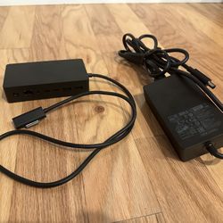 Microsoft Surface Dock 2