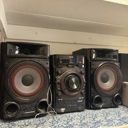 LG XBOOM Speakers (Fantastic Condition)